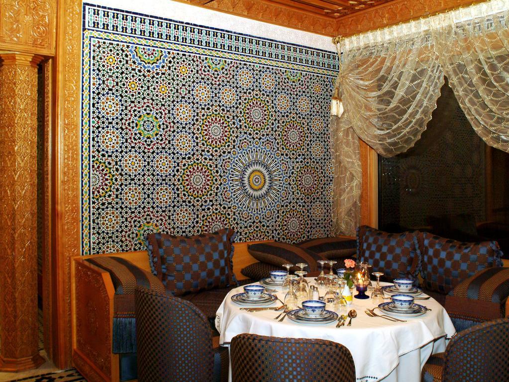 Ramada By Wyndham Fes Hotell Eksteriør bilde