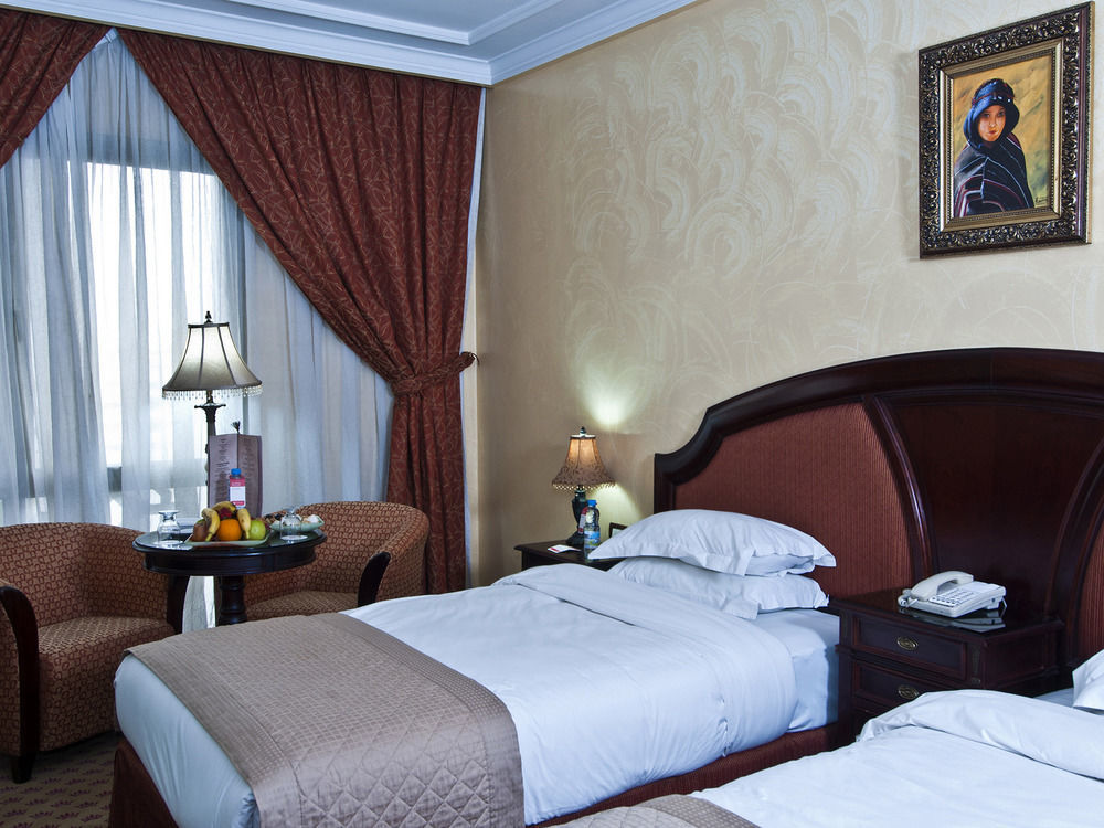 Ramada By Wyndham Fes Hotell Eksteriør bilde
